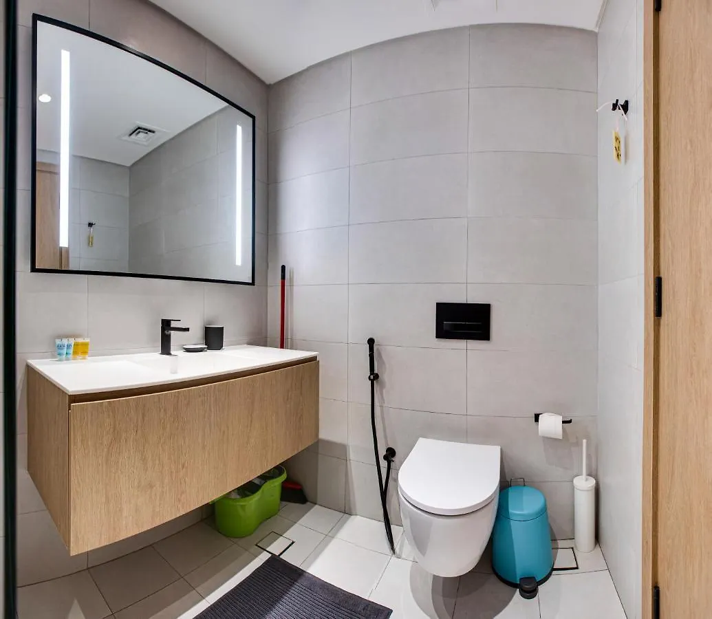 Beautiful Apartment With Burj Khalifa View Dubai